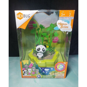 Hexbug Lil Nature Babies Playset Lin the Panda Bear NIB Kids Play Zoo New